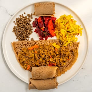 Minchet Abish / Ground Beef with Turmeric Sauce